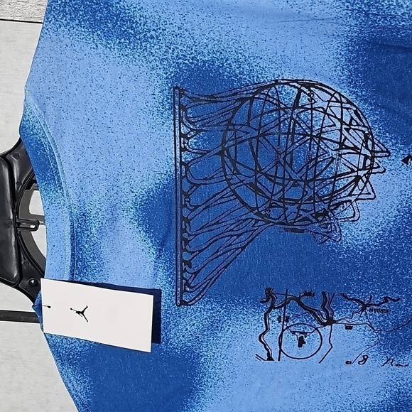 Jordan Graphic Tee Shirt Size Small NWT - Picture 8 of 11